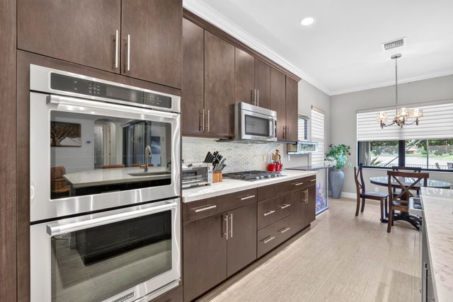 7984 NW 115th Way, Parkland, FL 33076