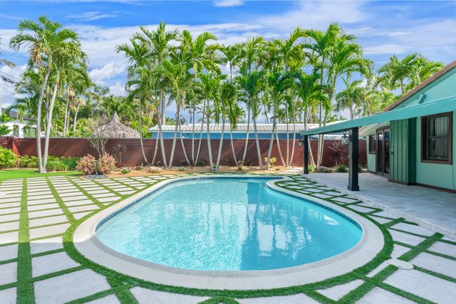 1720 NE 17th Avenue, Fort Lauderdale, FL 33305