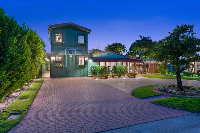 1720 NE 17th Avenue, Fort Lauderdale, FL 33305
