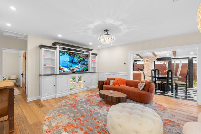 1720 NE 17th Avenue, Fort Lauderdale, FL 33305