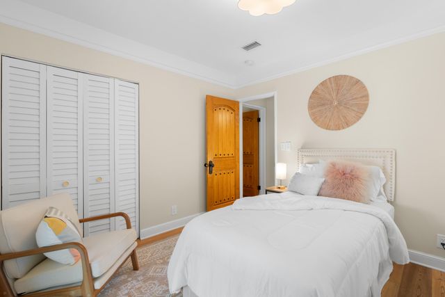 1720 NE 17th Avenue, Fort Lauderdale, FL 33305