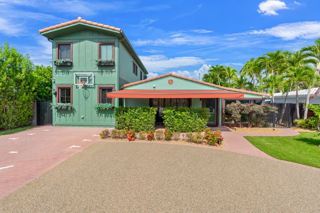 1720 NE 17th Avenue, Fort Lauderdale, FL 33305