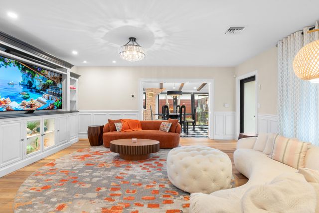 1720 NE 17th Avenue, Fort Lauderdale, FL 33305