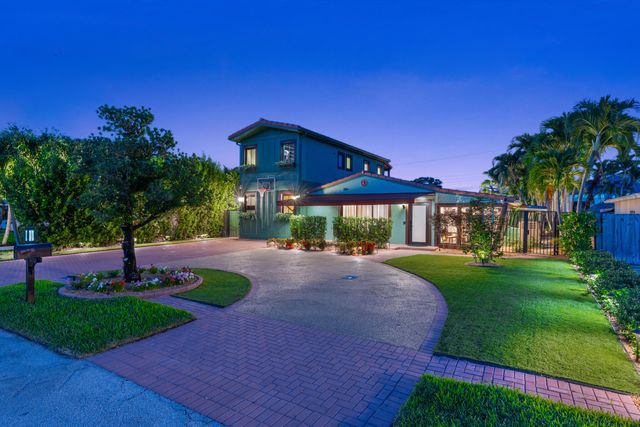 1720 NE 17th Avenue, Fort Lauderdale, FL 33305