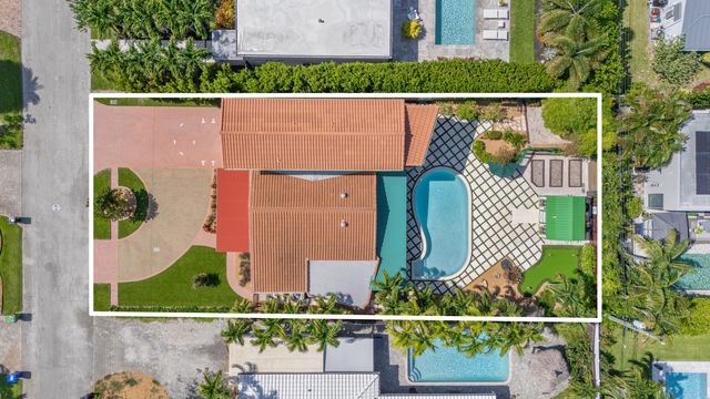 1720 NE 17th Avenue, Fort Lauderdale, FL 33305