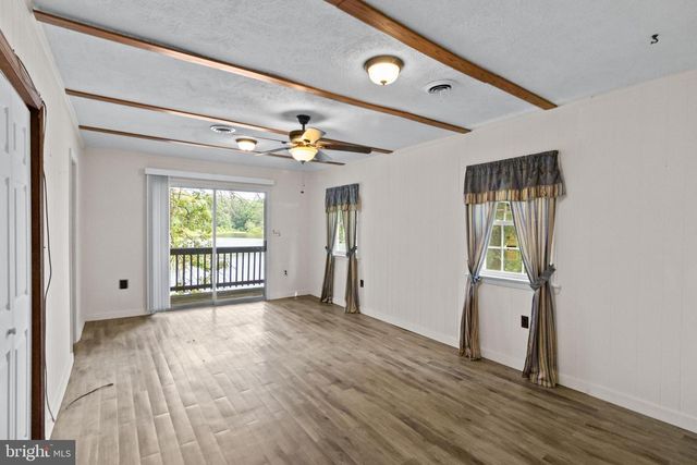 434 MATTOX AVE, Colonial Beach, VA 22443
