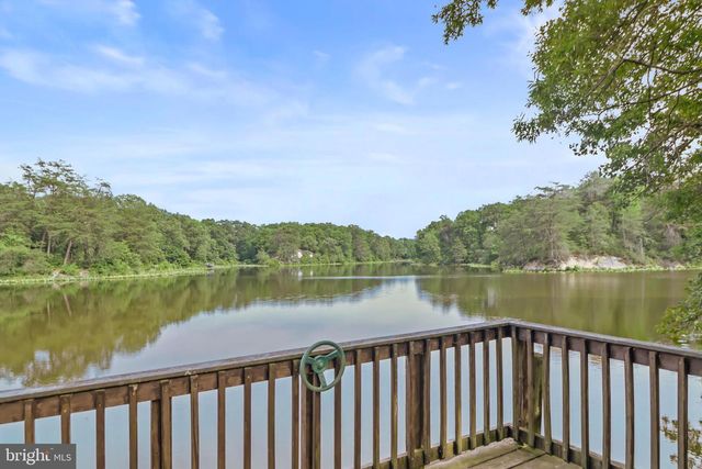 434 MATTOX AVE, Colonial Beach, VA 22443