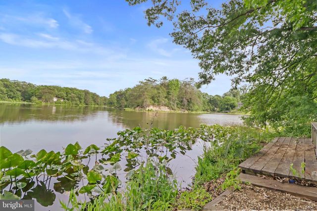 434 MATTOX AVE, Colonial Beach, VA 22443