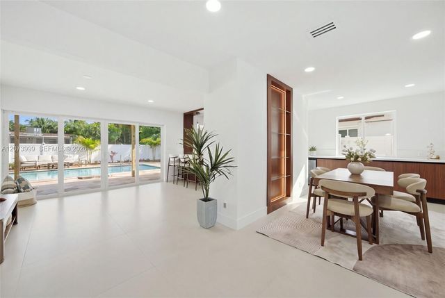 5518 Mckinley Street, Hollywood, FL 33021