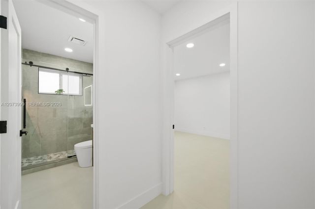 5518 Mckinley Street, Hollywood, FL 33021