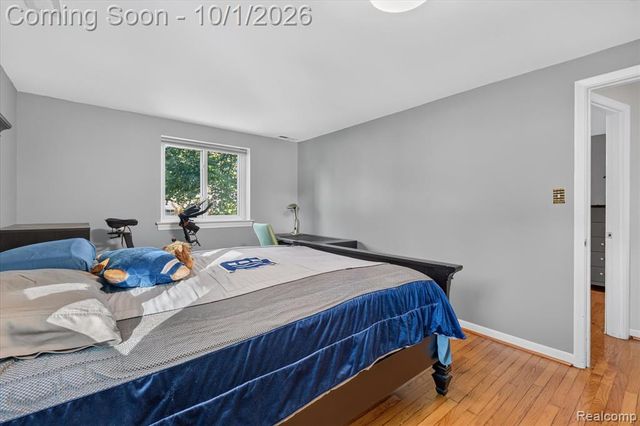4035 Iverness Lane, West Bloomfield, MI 48323