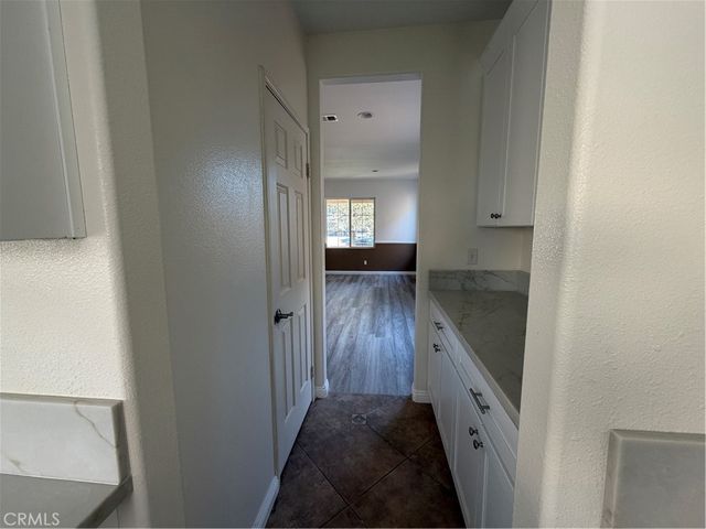 6179 Cedar Creek, Eastvale, CA 92880