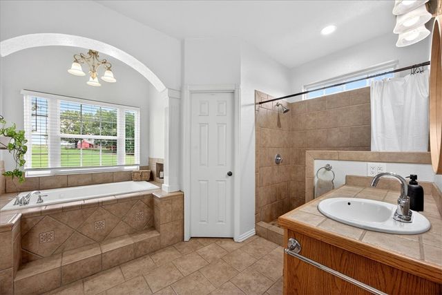 309 Madison 8744, Huntsville, AR 72740