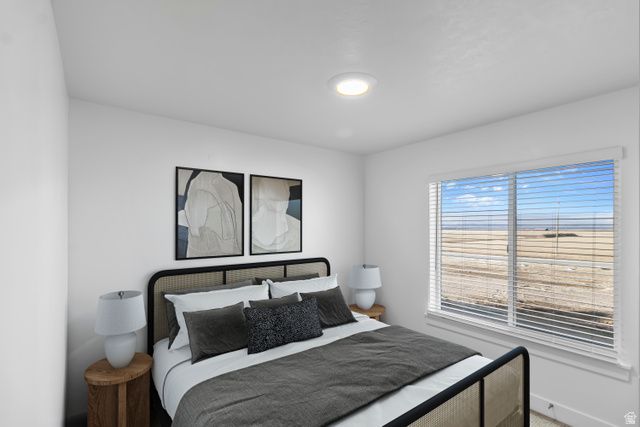2255 W 1400 N, Farr West, UT 84404