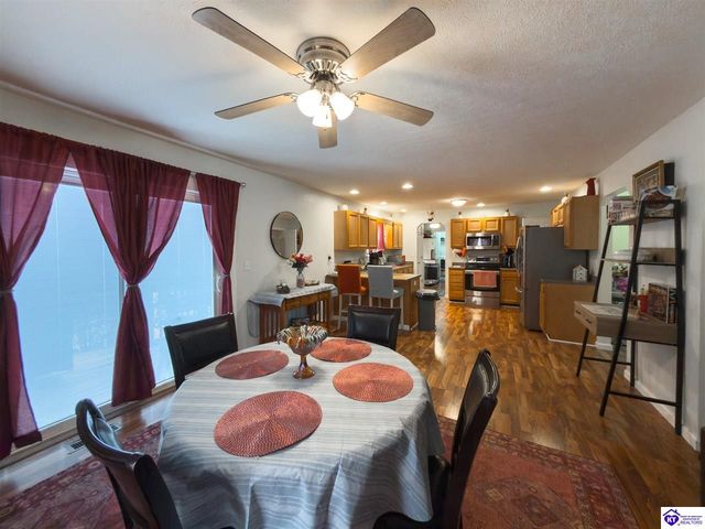 215 County Pond Road, Vine Grove, KY 40175