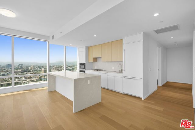 877 Francisco Street 2811, Los Angeles, CA 90017