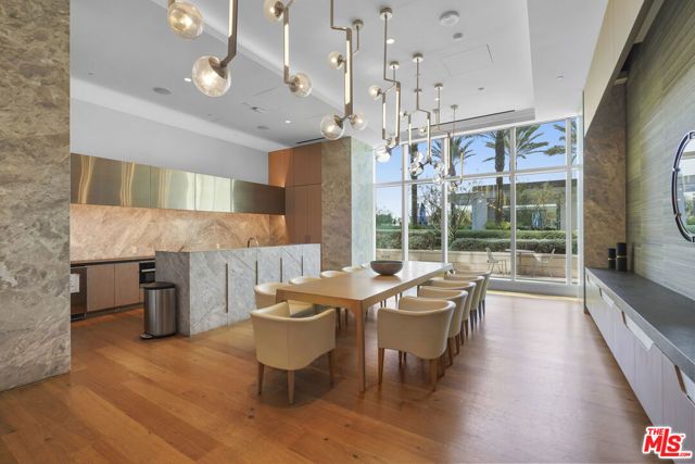 877 Francisco Street 2811, Los Angeles, CA 90017