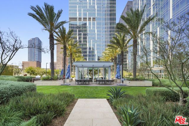 877 Francisco Street 2811, Los Angeles, CA 90017