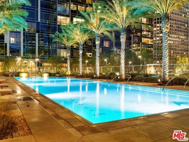 877 Francisco Street 2811, Los Angeles, CA 90017