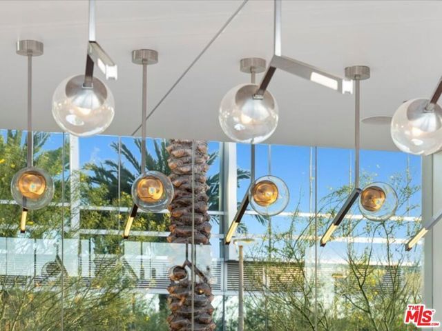 877 Francisco Street 2811, Los Angeles, CA 90017