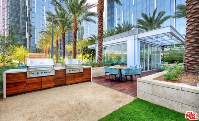 877 Francisco Street 2811, Los Angeles, CA 90017