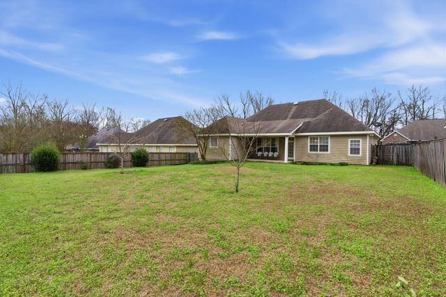 6 Stratford Ct., Hattiesburg, MS 39402