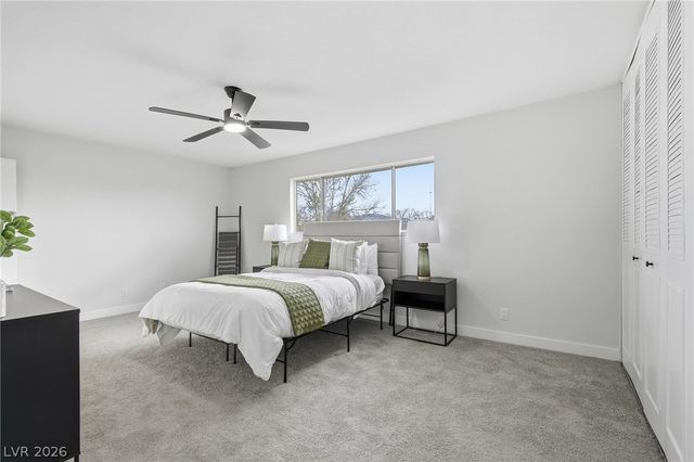 163 Greenbriar Townhouse Way, Las Vegas, NV 89121