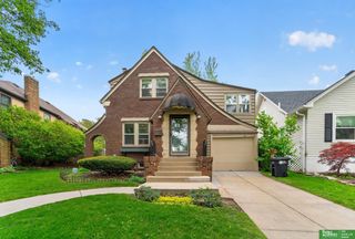 739 J E George Boulevard, Omaha, NE 68132