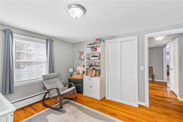 80 Twin Oak Drive, Warwick, RI 02889