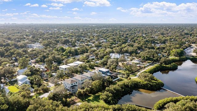 2624 QUINCY STREET S, Gulfport, FL 33711