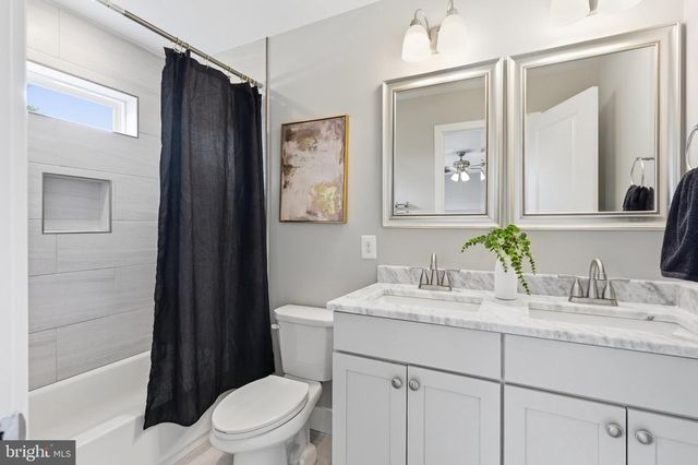 5801 CARTER AVE, Baltimore, MD 21214