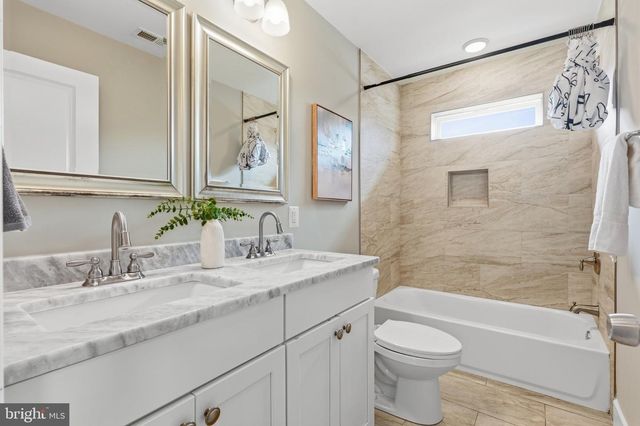 5801 CARTER AVE, Baltimore, MD 21214