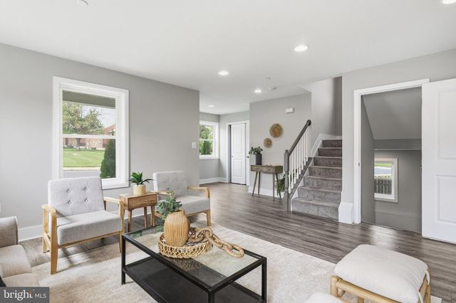 5801 CARTER AVE, Baltimore, MD 21214