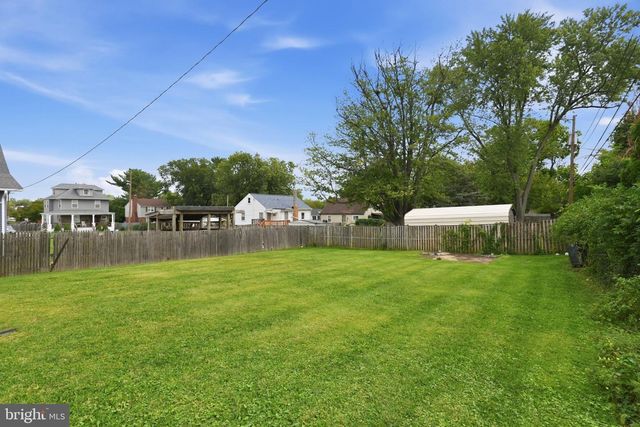 5801 CARTER AVE, Baltimore, MD 21214