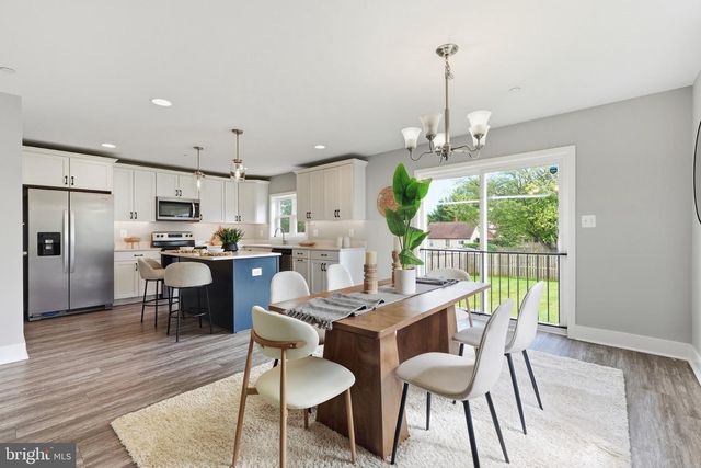 5801 CARTER AVE, Baltimore, MD 21214