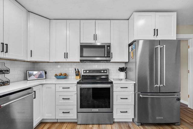 6026 Buzzard Creek Rd, Cedar Hill, TN 37032
