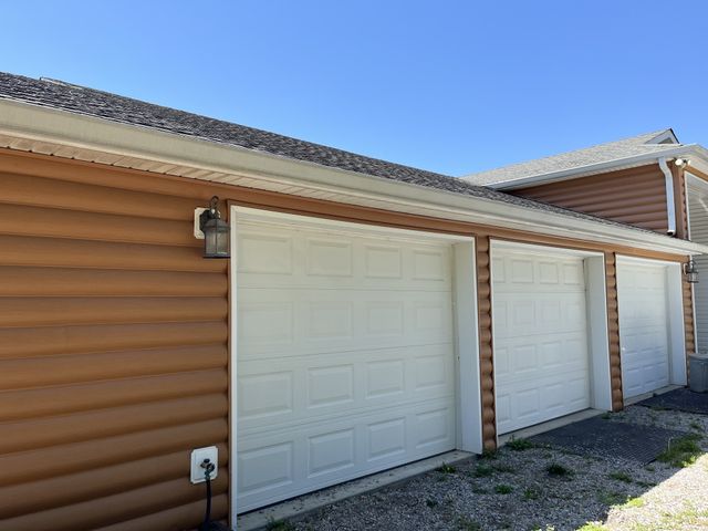 6026 Buzzard Creek Rd, Cedar Hill, TN 37032