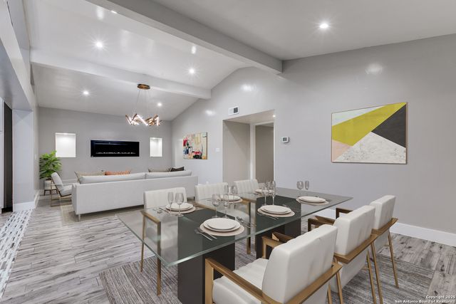 105 Parade, San Antonio, TX 78213