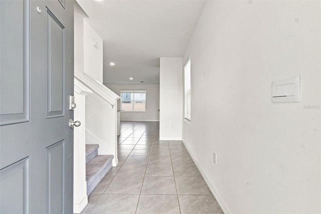 2763 COMMON FIG RUN, Wesley Chapel, FL 33543