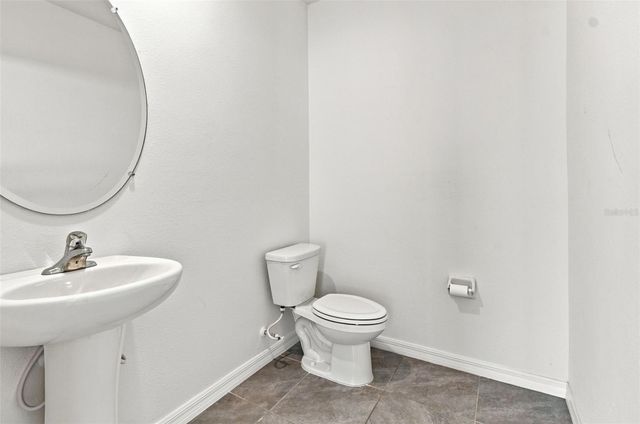 2763 COMMON FIG RUN, Wesley Chapel, FL 33543