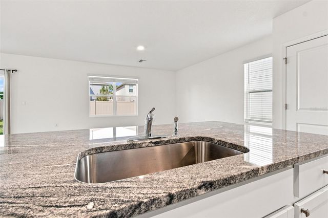 2763 COMMON FIG RUN, Wesley Chapel, FL 33543