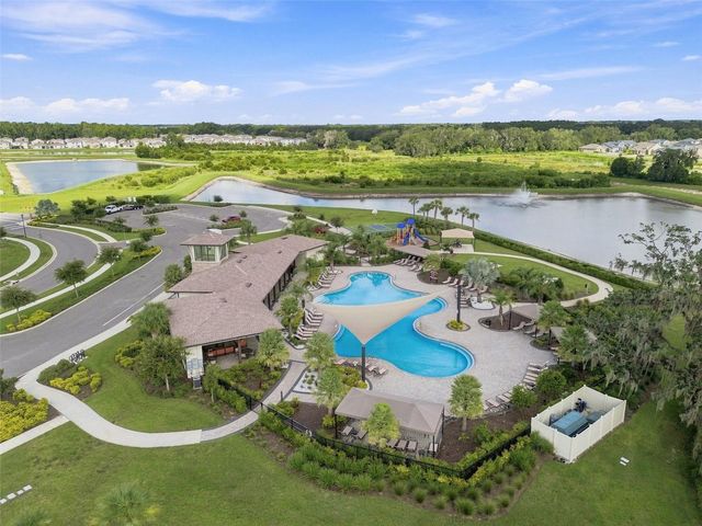 2763 COMMON FIG RUN, Wesley Chapel, FL 33543