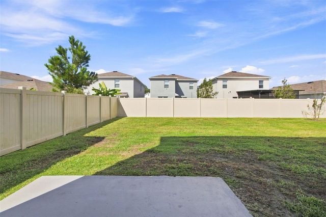 2763 COMMON FIG RUN, Wesley Chapel, FL 33543