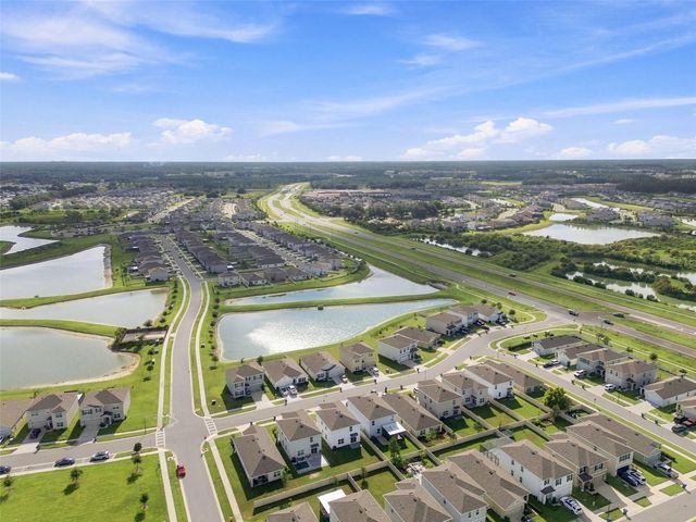 2763 COMMON FIG RUN, Wesley Chapel, FL 33543