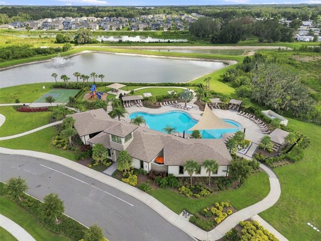 2763 COMMON FIG RUN, Wesley Chapel, FL 33543