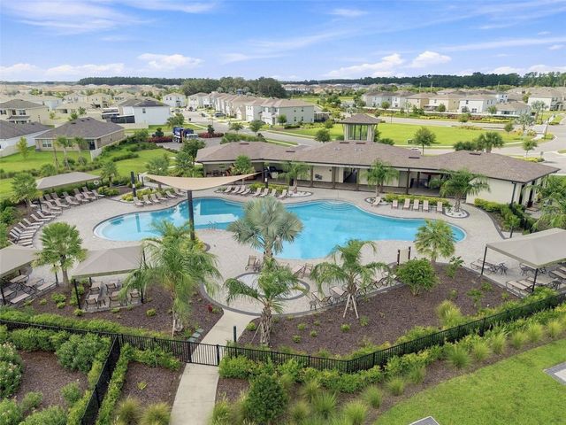2763 COMMON FIG RUN, Wesley Chapel, FL 33543