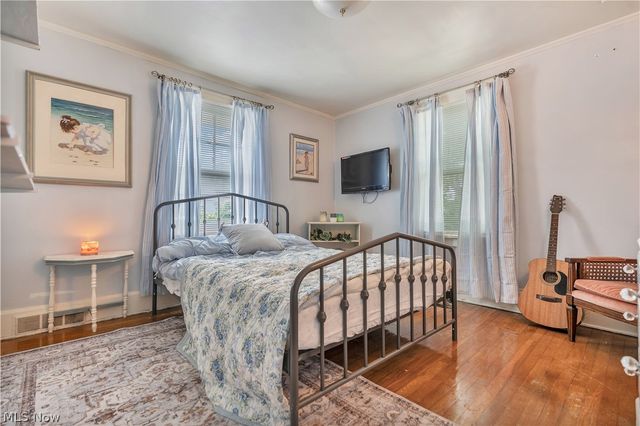 921 E Gorgas Street, Louisville, OH 44641