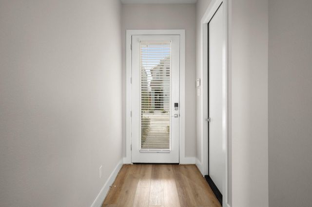 8118 Esther Acres, Houston, TX 77088