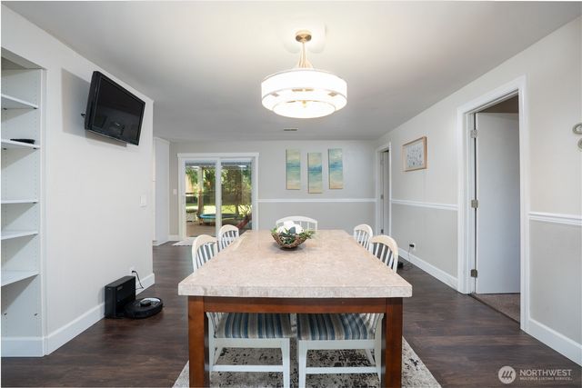 12015 59th Avenue E, Puyallup, WA 98373