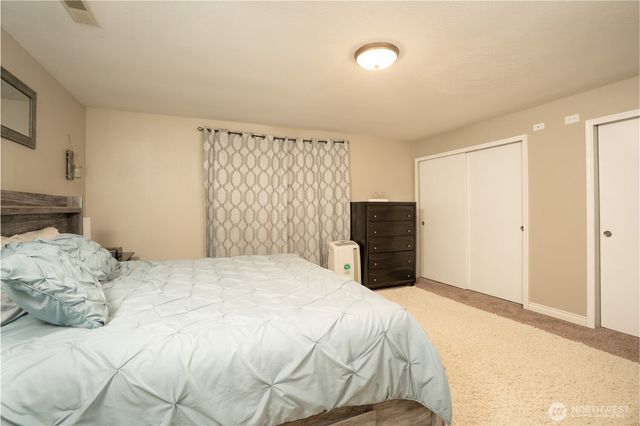 12015 59th Avenue E, Puyallup, WA 98373